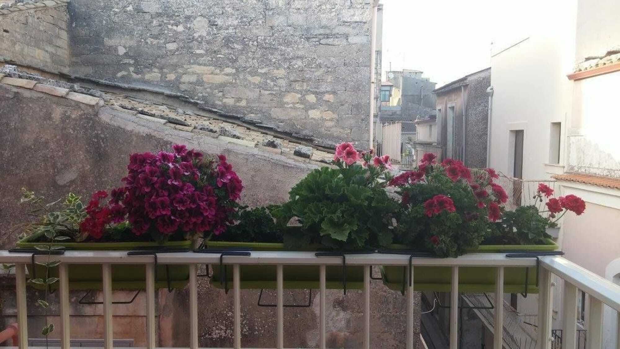 Casa Sant'Anna Apartment Ragusa Exterior photo